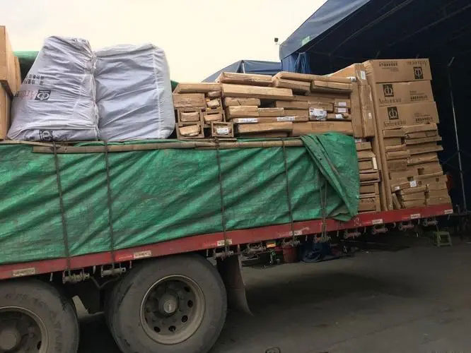 伊通家具托运
